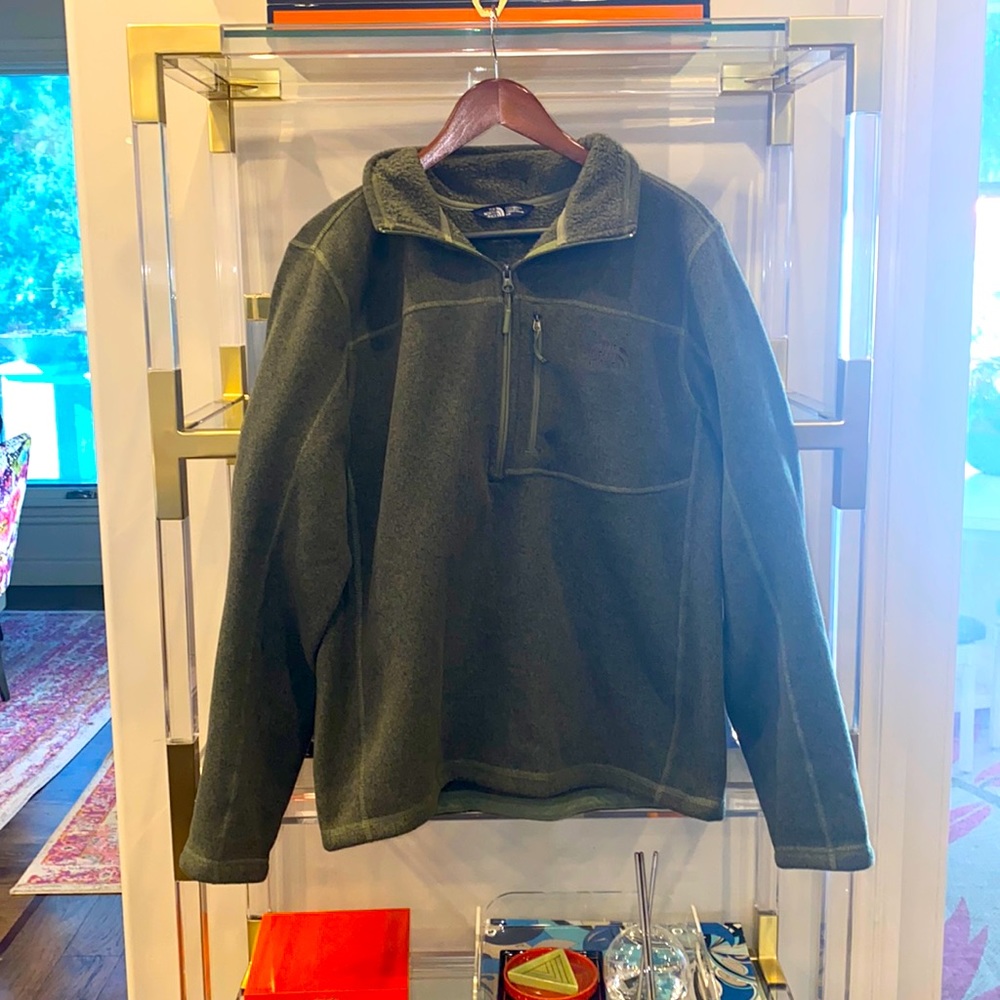 The North face 1/4 zip fleece pullover